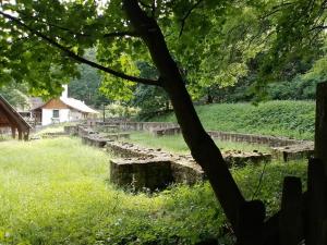 e85df7ce-d650-496a-9cba-b7c2df477400